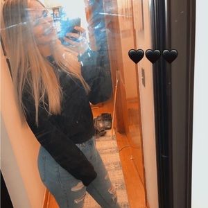 Meet your Posher, Julia